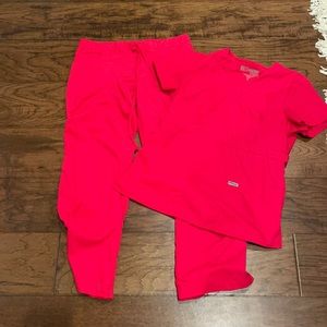 Greys Anatomy pink scrubs